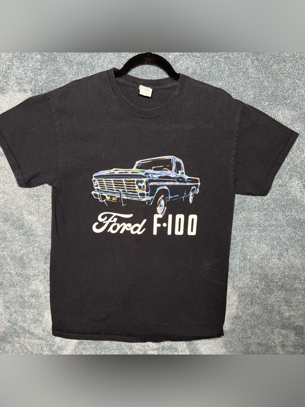 Ford F-100 Pickup Truck Black Graphic Tee Men’s Medium